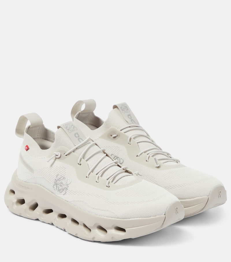 ON X LOEWE OFF-WHITE sneakers