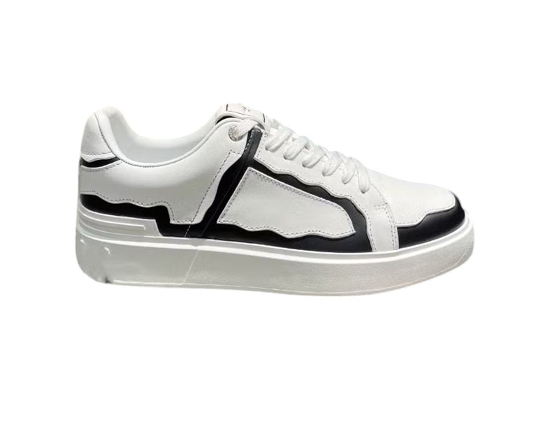 BALMAIN B-court Contrasting Trim Sneakers white/black